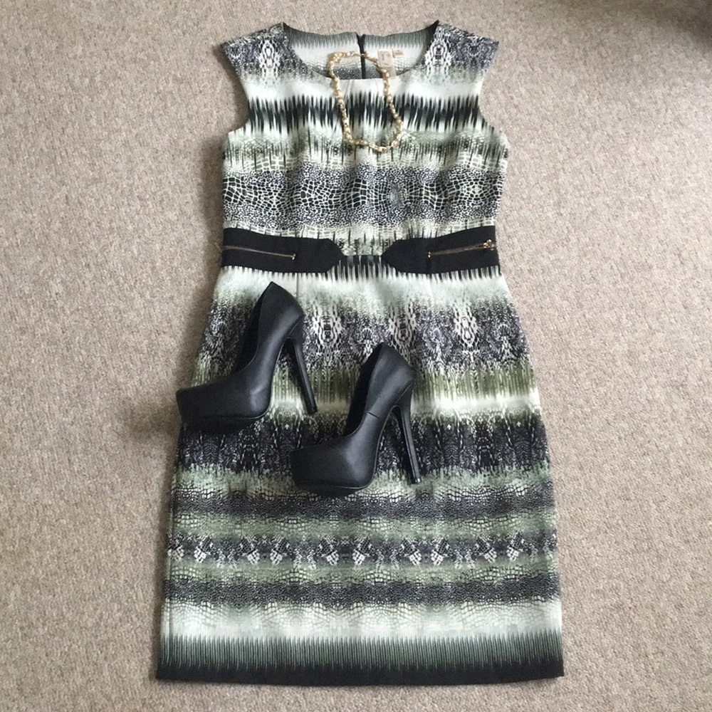 Business casual dress